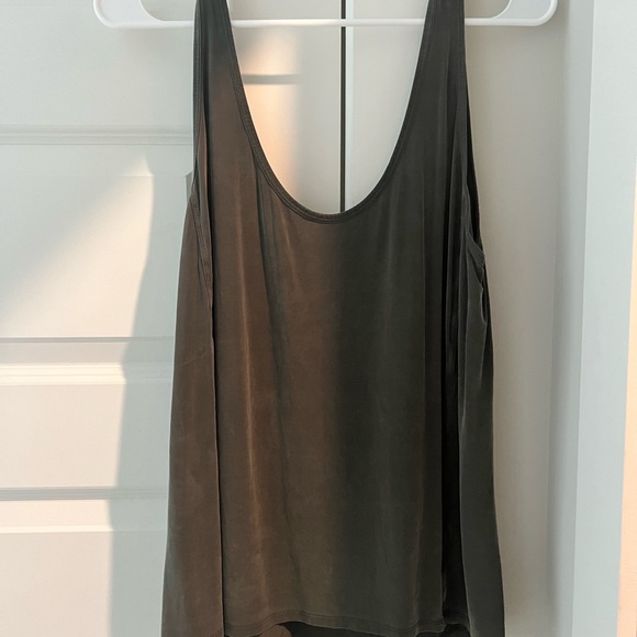 Lululemon Tank Top - Picture 3 of 3